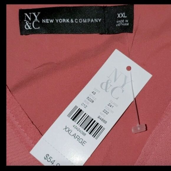 NWT Women’s New York and Company Blouse XXL - Picture 11 of 11